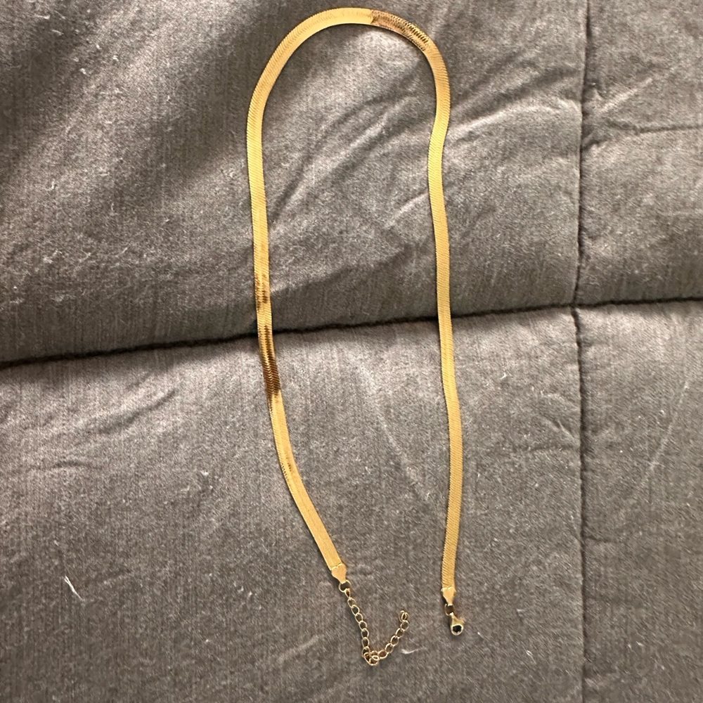 Elegant 10k Plated Gold Necklace